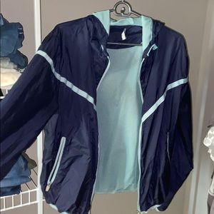 Women’s wind breaker, medium